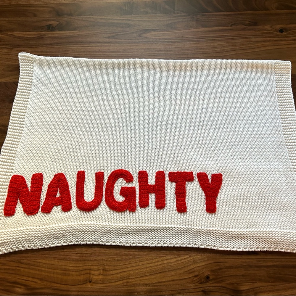 POTTERY BARN HOLIDAY NAUGHTY NICE KIDS BABY BLANKET NEW CONDITION - Picture 7 of 11